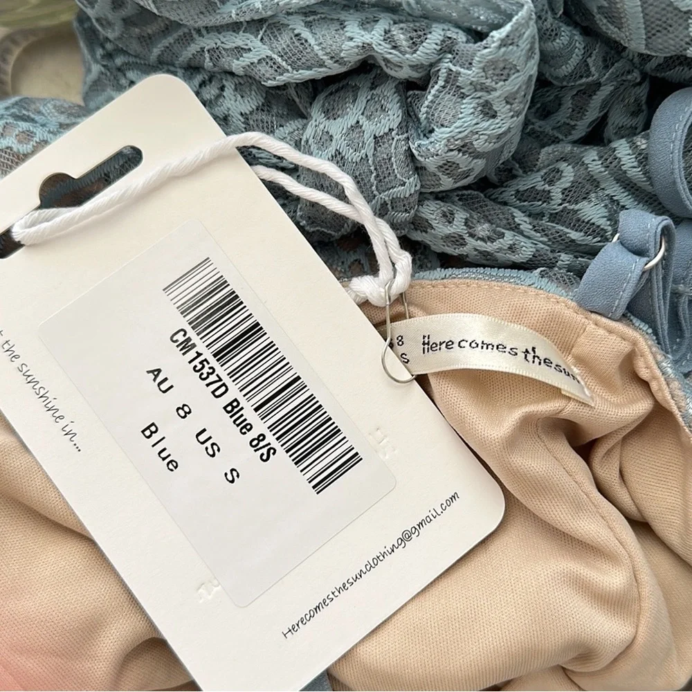 Hello Molly | Crochet Jumpsuit - Picture 9 of 10